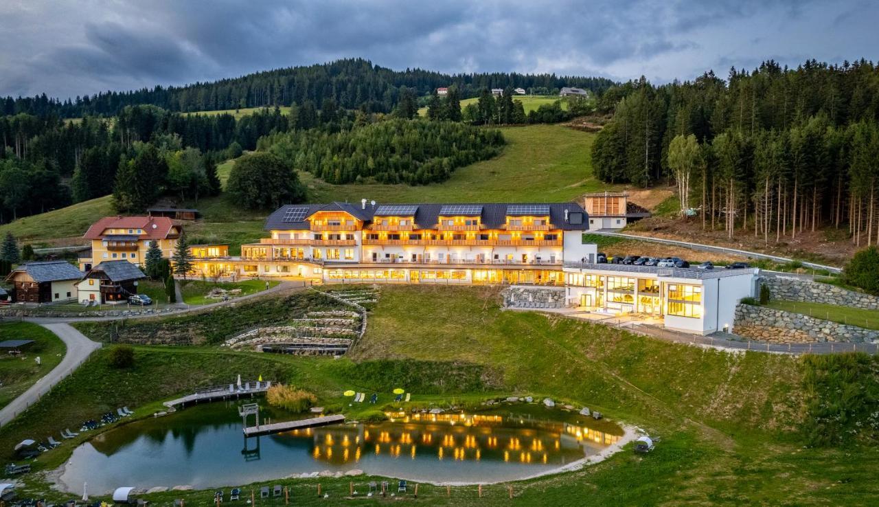 Familienhotel Petschnighof Diex Eksteriør bilde